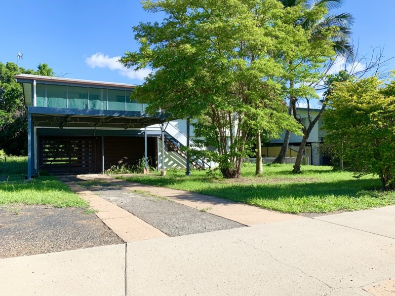 39 Garnham Drive, Dysart QLD 4745