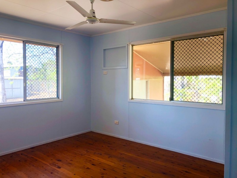 14 Beresford Crescent, Dysart QLD 4745