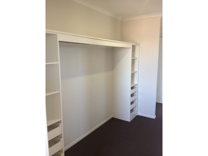 19 Makybe Diva Drive, Ooralea QLD 4740