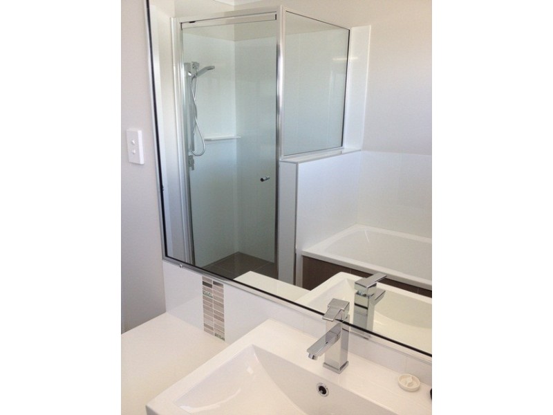 19 Makybe Diva Drive, Ooralea QLD 4740