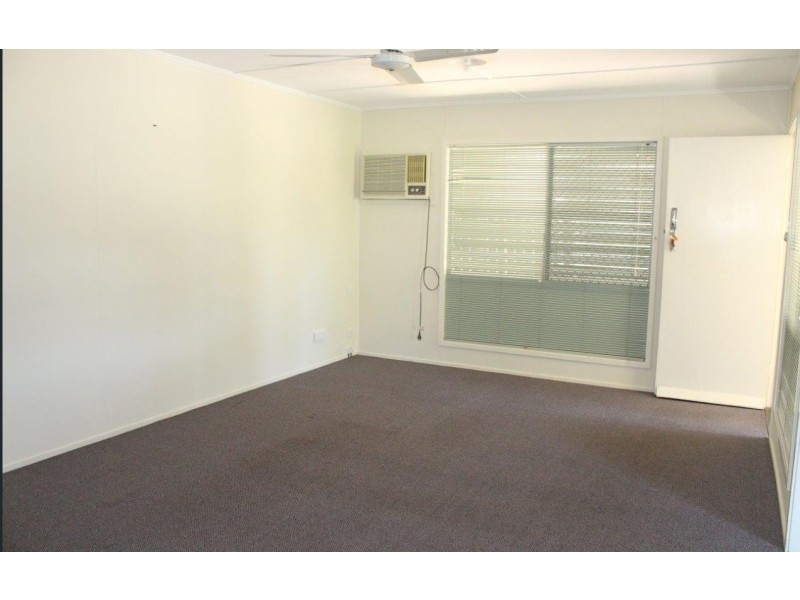 9 Kangaroo Drive, Moranbah QLD 4744