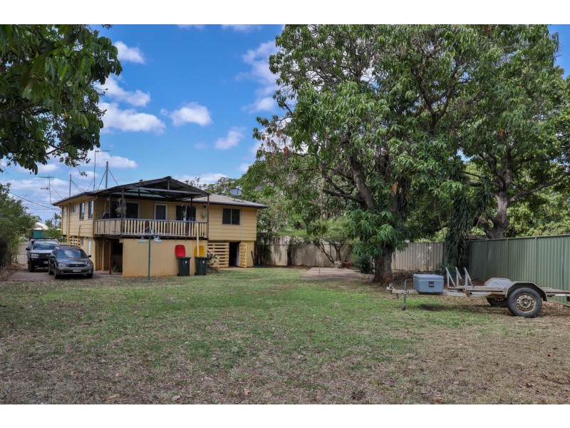 7 Renier St, Moranbah QLD 4744