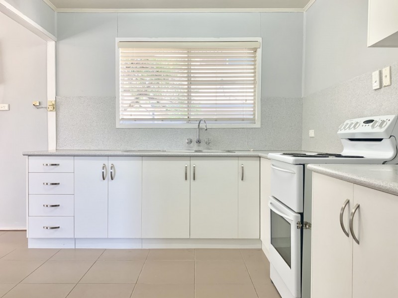 15 Queen Elizabeth Drive, Dysart QLD 4745