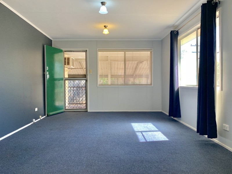 15 Queen Elizabeth Drive, Dysart QLD 4745