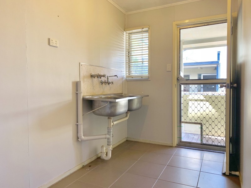 15 Queen Elizabeth Drive, Dysart QLD 4745