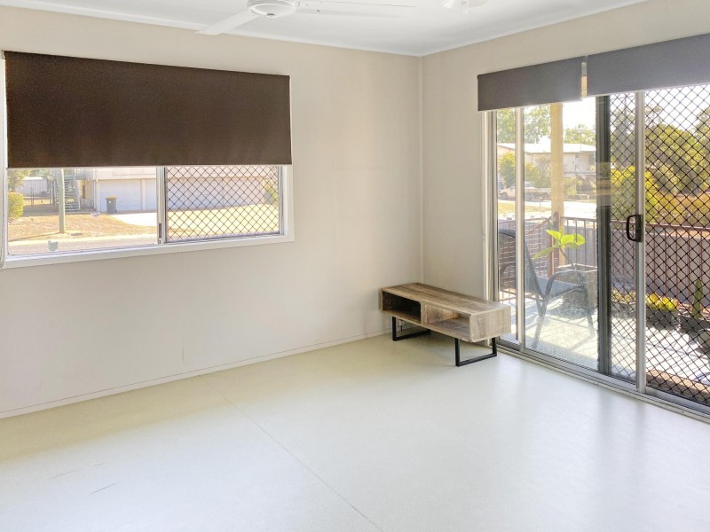 18 Middle Crescent, Dysart QLD 4745