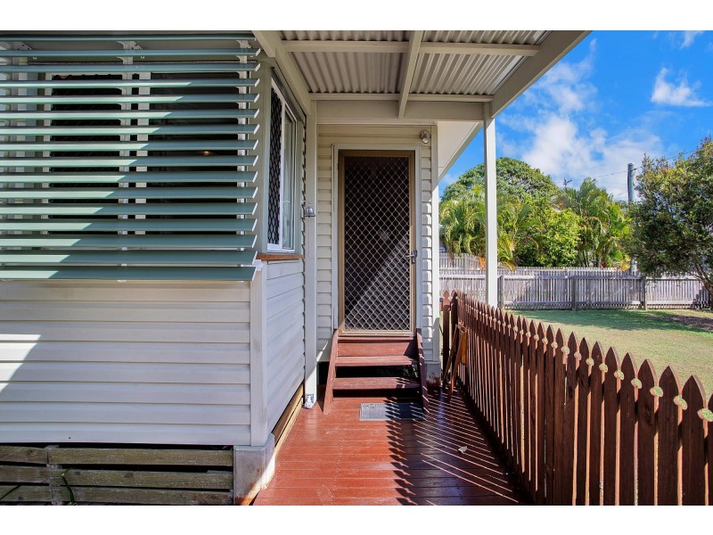 6 Mary Street, West Mackay QLD 4740