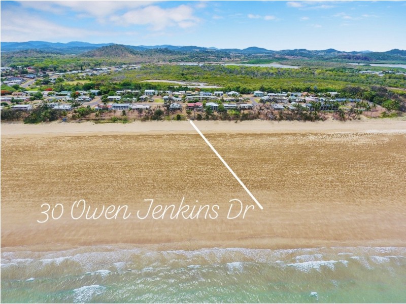 30 Owen Jenkins Drive, Sarina Beach QLD 4737