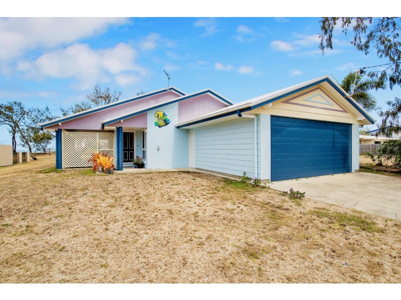 30 Owen Jenkins Drive, Sarina Beach QLD 4737