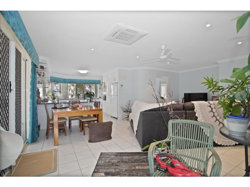 30 Owen Jenkins Drive, Sarina Beach QLD 4737