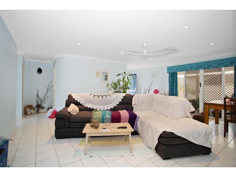 30 Owen Jenkins Drive, Sarina Beach QLD 4737