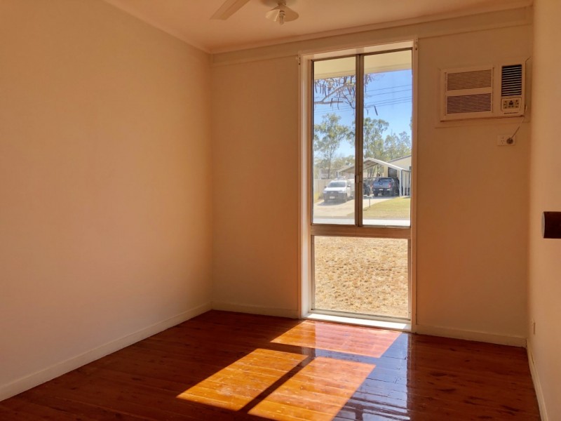 24 Crawford Street, Dysart QLD 4745