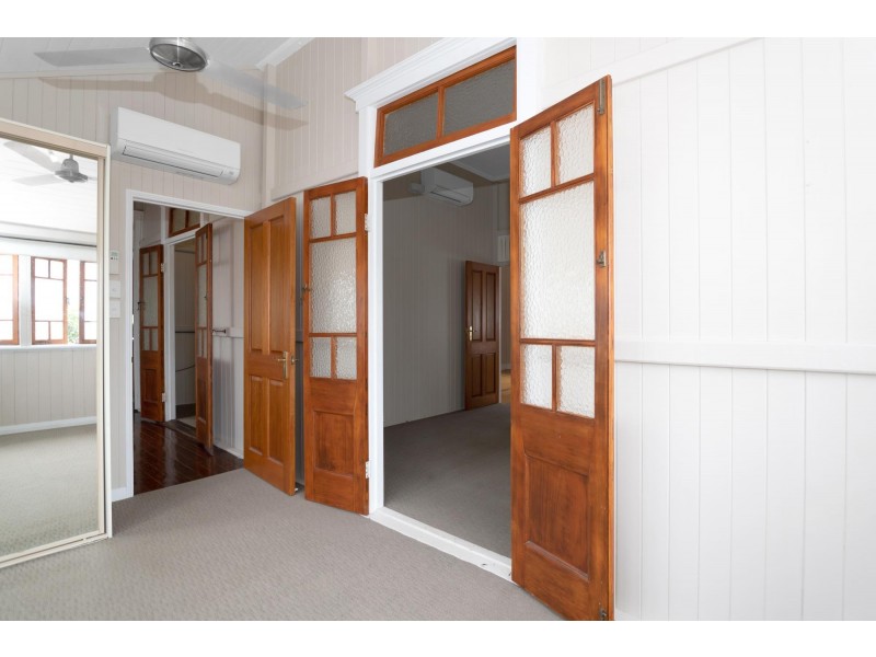 4 Macdonald Street, South Mackay QLD 4740