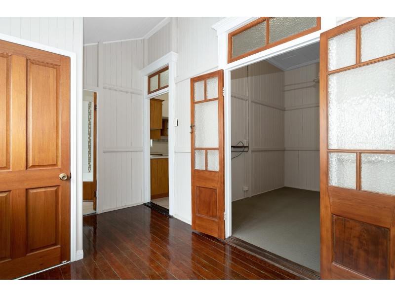 4 Macdonald Street, South Mackay QLD 4740