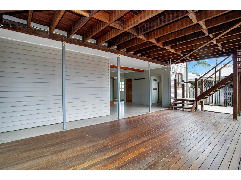 4 Macdonald Street, South Mackay QLD 4740