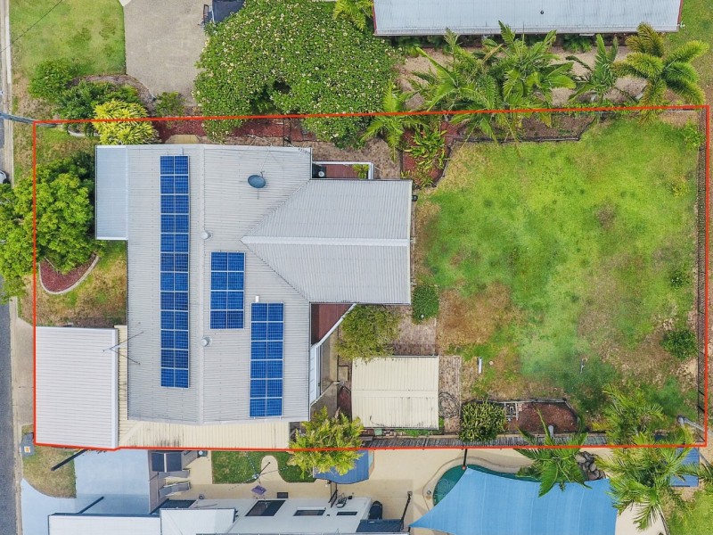 9 Coral Drive, Blacks Beach QLD 4740