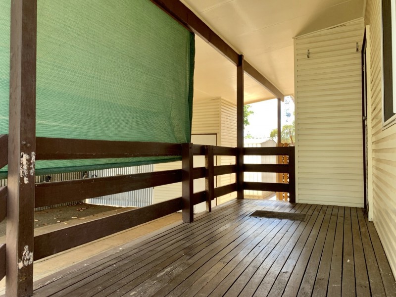 11 Bellarine Ct, Dysart QLD 4745