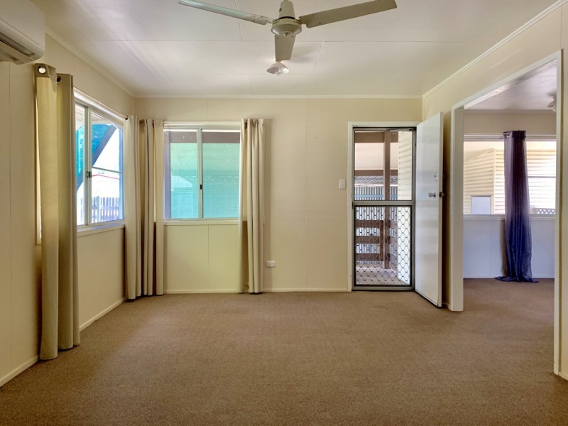 11 Bellarine Ct, Dysart QLD 4745