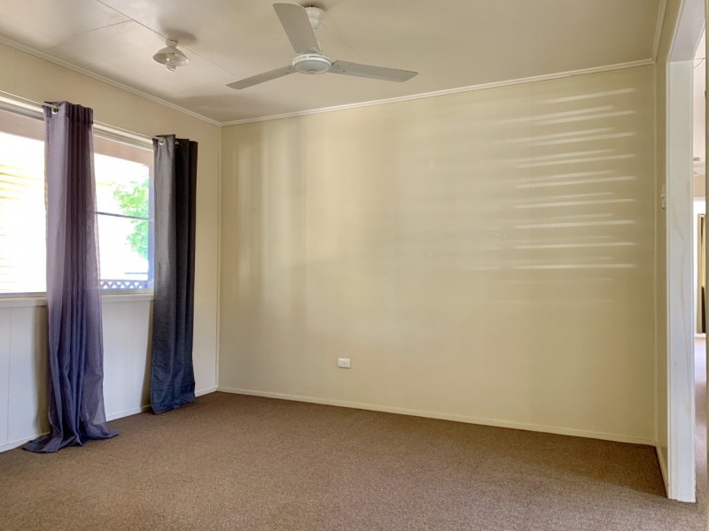 11 Bellarine Ct, Dysart QLD 4745