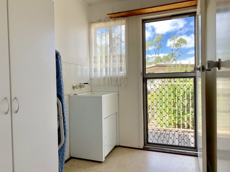 11 Bellarine Ct, Dysart QLD 4745