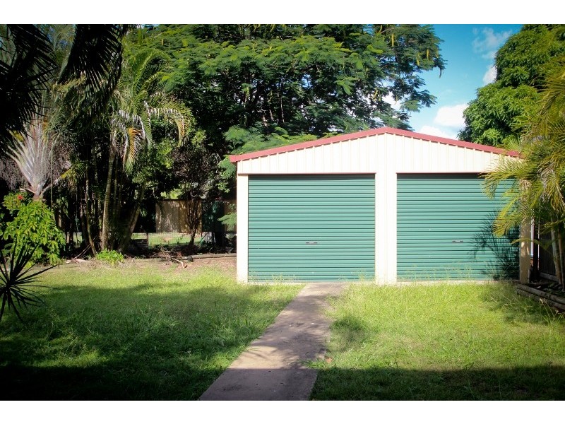 12 Gordon Terrace, Moranbah QLD 4744