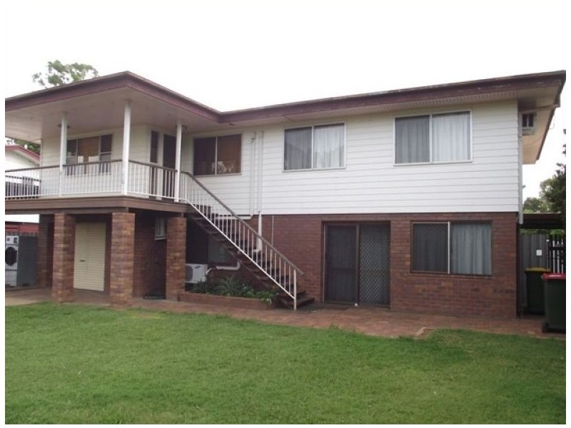 5 Gordon Terrace, Moranbah QLD 4744