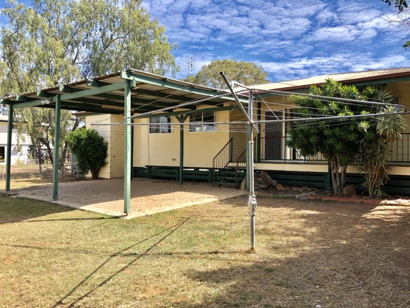 43 Donovan Crescent, Dysart QLD 4745