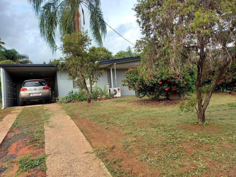 52 Archer Drive, Moranbah QLD 4744