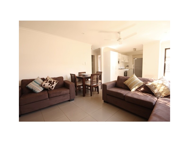 11/5 Atkinson Street, Middlemount QLD 4746