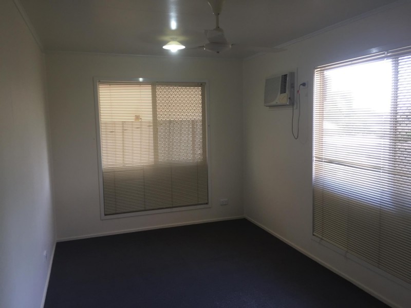 25 Lawson Drive, Moranbah QLD 4744