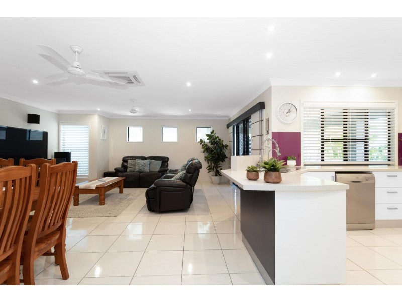 18 Brooksfield Drive, Sarina Beach QLD 4737