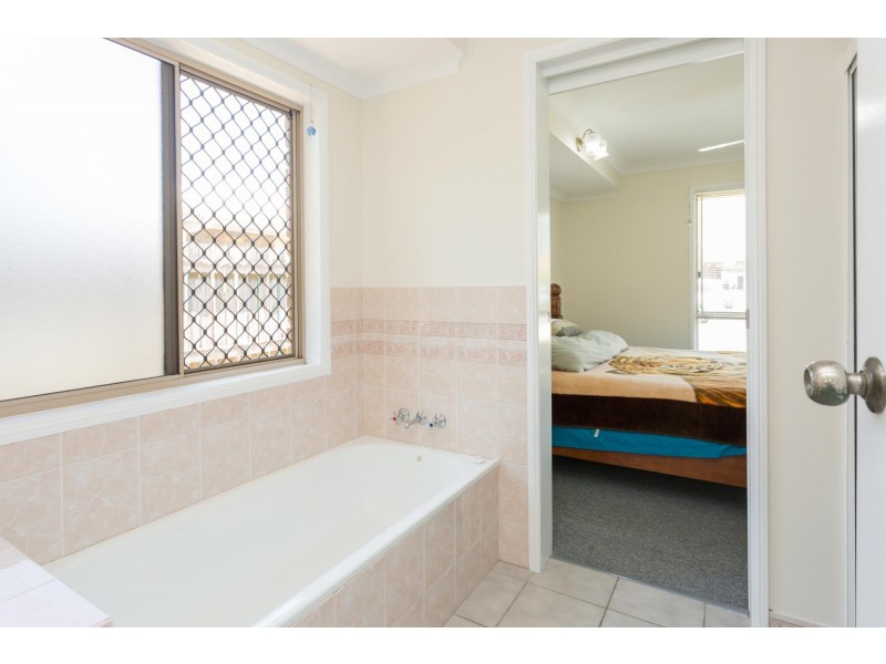 34 Renae Street, Andergrove QLD 4740