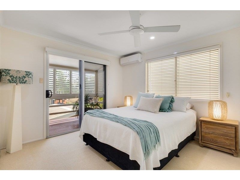 9 Coral Drive, Blacks Beach QLD 4740