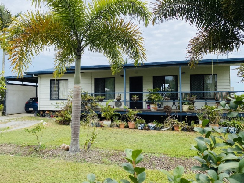 152 Mcintyre Street, Calen QLD 4798