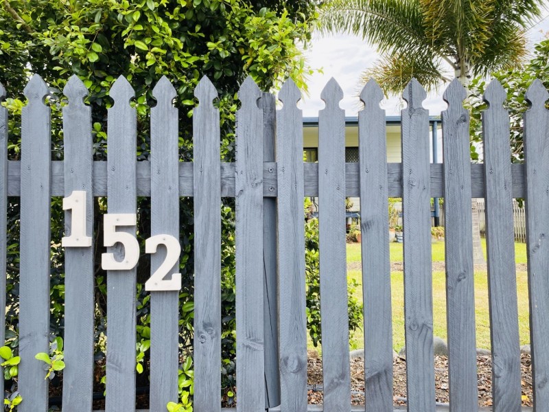 152 Mcintyre Street, Calen QLD 4798