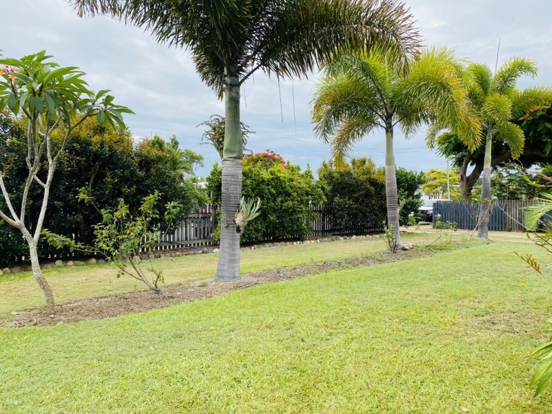 152 Mcintyre Street, Calen QLD 4798