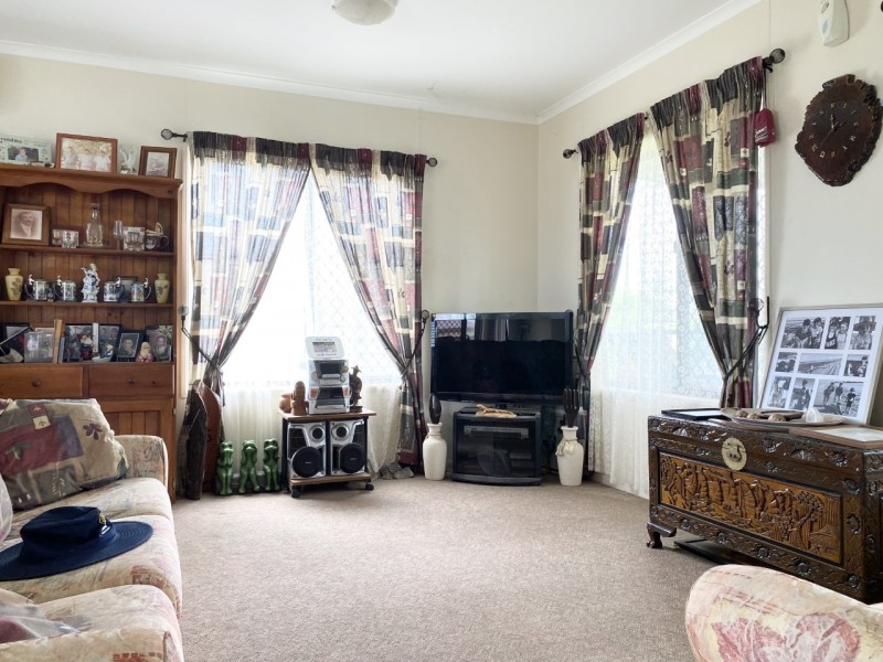 152 Mcintyre Street, Calen QLD 4798