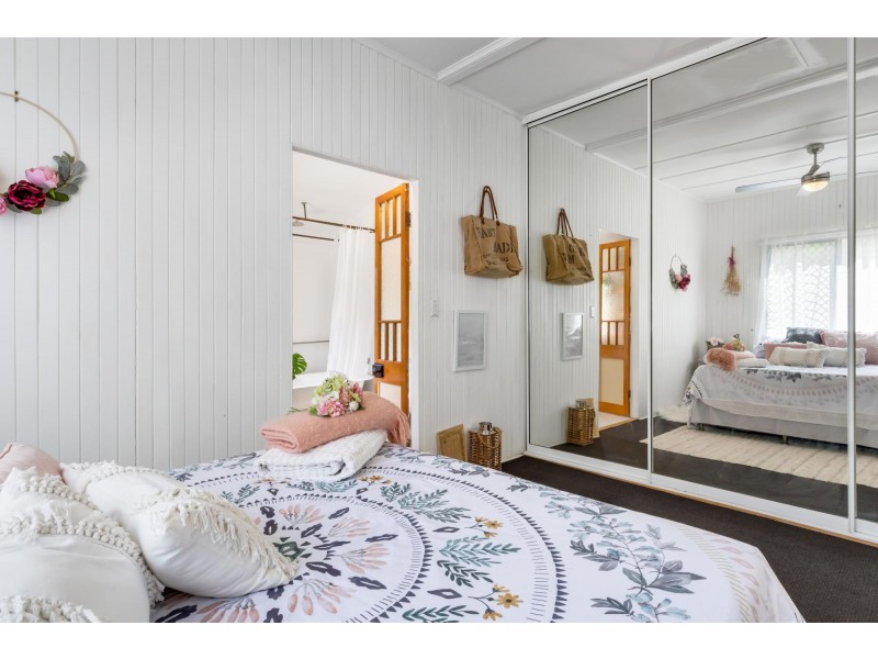 259 Slade Point Road, Slade Point QLD 4740