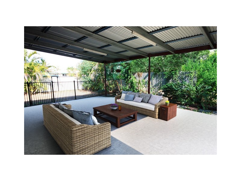 2 Perry Street, Dysart QLD 4745