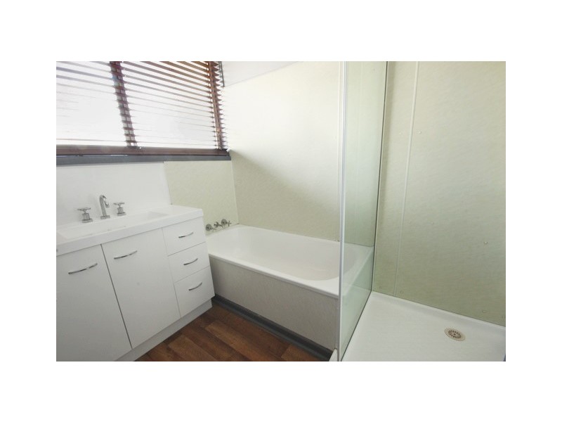 2 Perry Street, Dysart QLD 4745