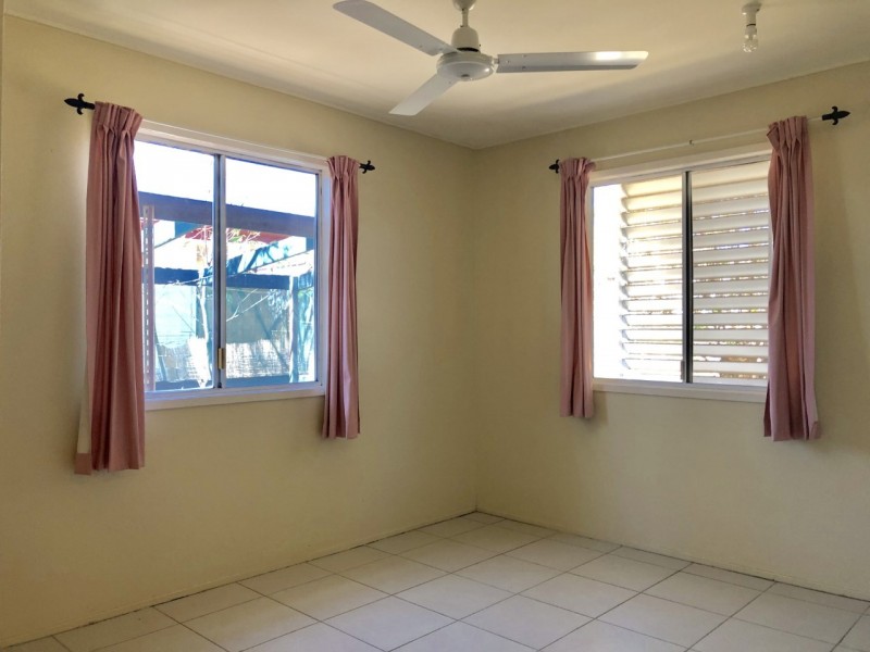 29 Shannon Crescent, Dysart QLD 4745