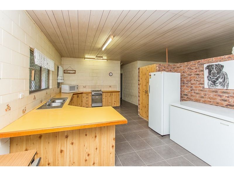 94 Niddoes Gap Road, Kuttabul QLD 4741