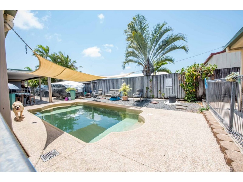 25 John Oxley Avenue, Rural View QLD 4740