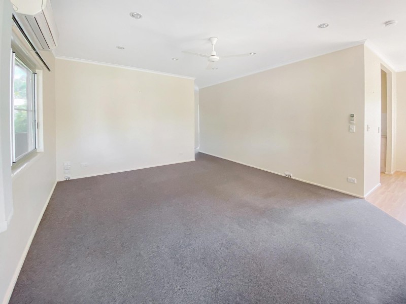 15 Cuthbert Street, Moranbah QLD 4744