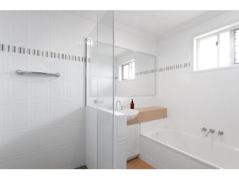 43 Annie Wood Ave, Mount Pleasant QLD 4740