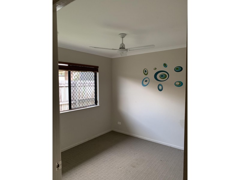 42 Katey Cresent, Mirani QLD 4754