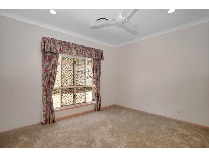 32 Greenmount Drive, Victoria Plains QLD 4751