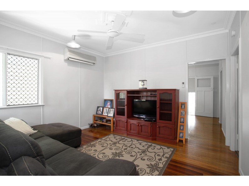 6 Mary Street, West Mackay QLD 4740