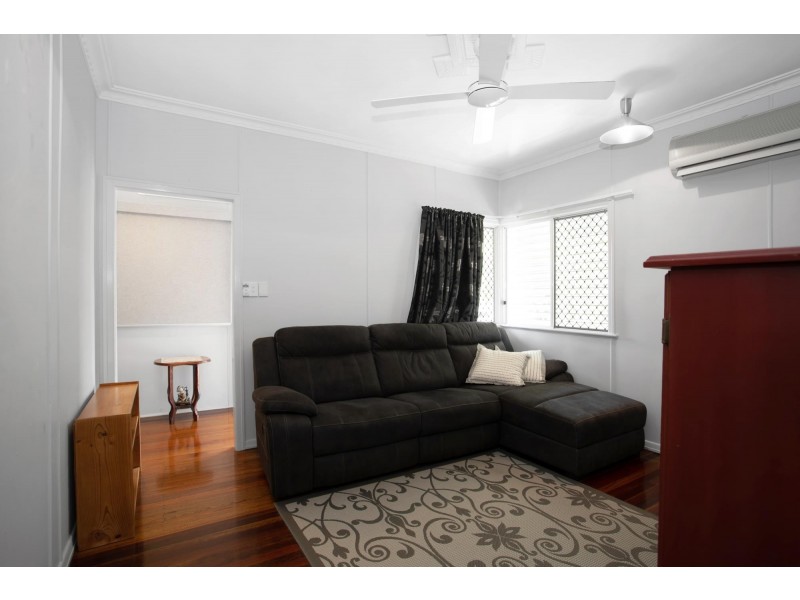 6 Mary Street, West Mackay QLD 4740