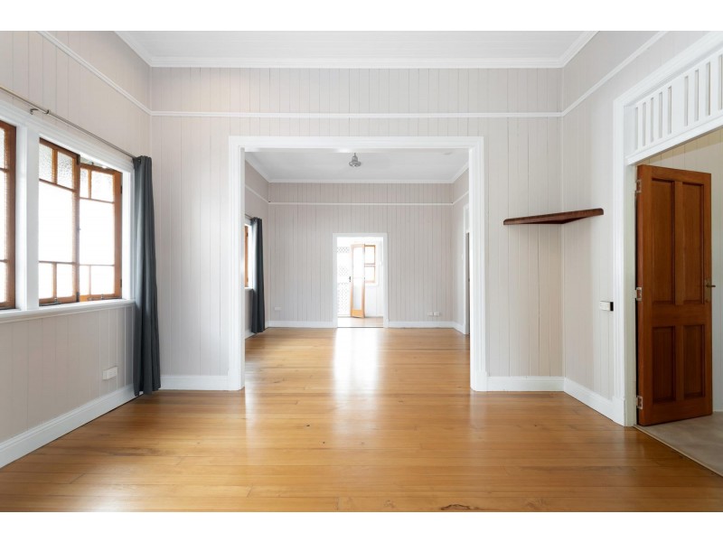 4 Macdonald Street, South Mackay QLD 4740